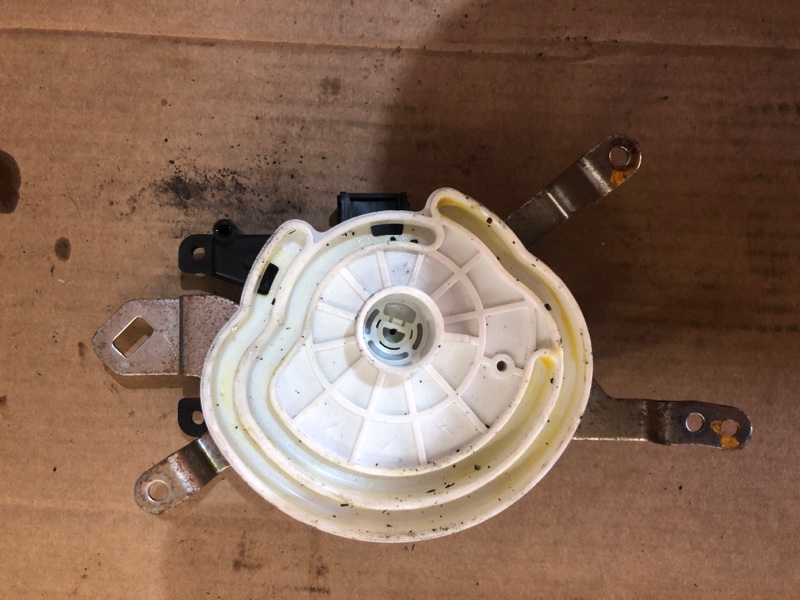 Моторчик заслонки печки ACURA RDX 12-19 2014 Внедорожник 3.5 79350-TR0-A01 Б/У