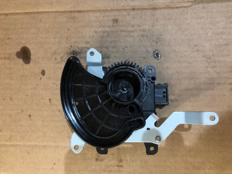 Моторчик заслонки печки RDX 12-19 2018 Внедорожник 3.5