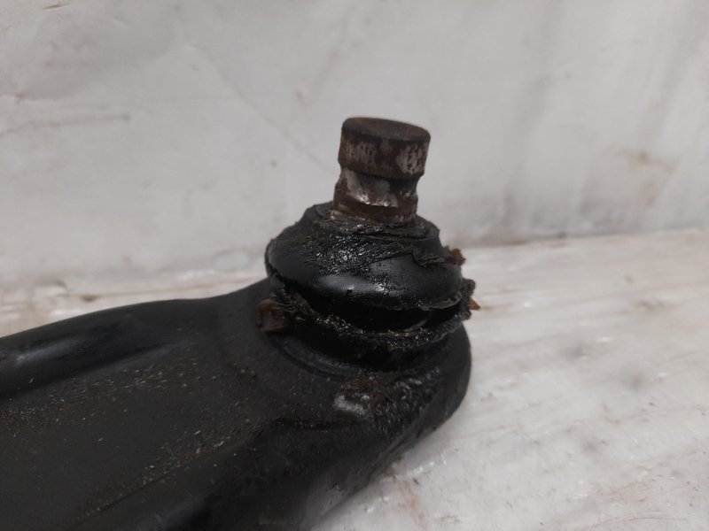 Рычаг передней подвески нижний передний правый LANCER X 10 07-15 2010 Седан 2.0 4B11 Рычаг передней подвески нижний передний правый LANCER X 10 07-15 2010 Седан 2.0 4B11