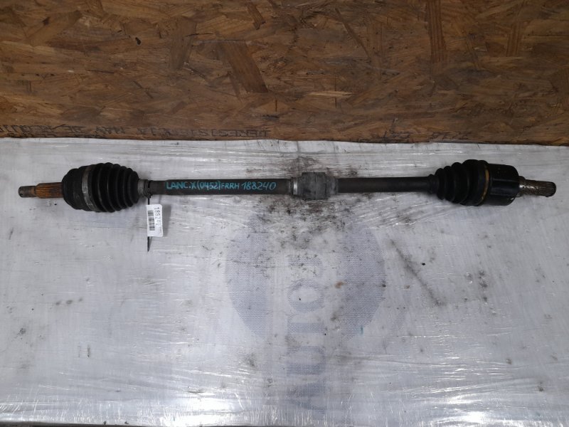 Привод передний передний правый MITSUBISHI LANCER X 10 07-15 2010 Седан 2.0 4B11 3815A108 Б/У