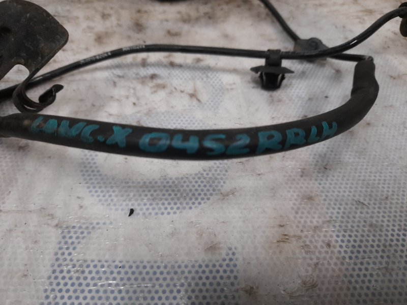 Датчик ABS задний левый LANCER X 10 07-15 2010 Седан 2.0 4B11