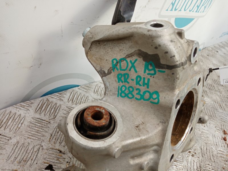 Цапфа задняя правая RDX 19- 2019 Внедорожник 2.0 Цапфа задняя правая RDX 19- 2019 Внедорожник 2.0