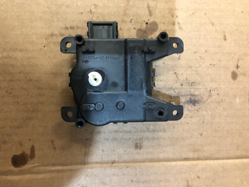 Моторчик заслонки печки RDX 12-19 2012 Внедорожник 3.5