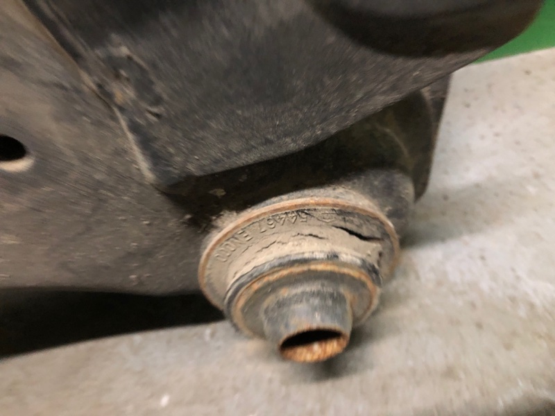 Балка передней подвески передняя SENTRA (B16) 06–12 MR20DE