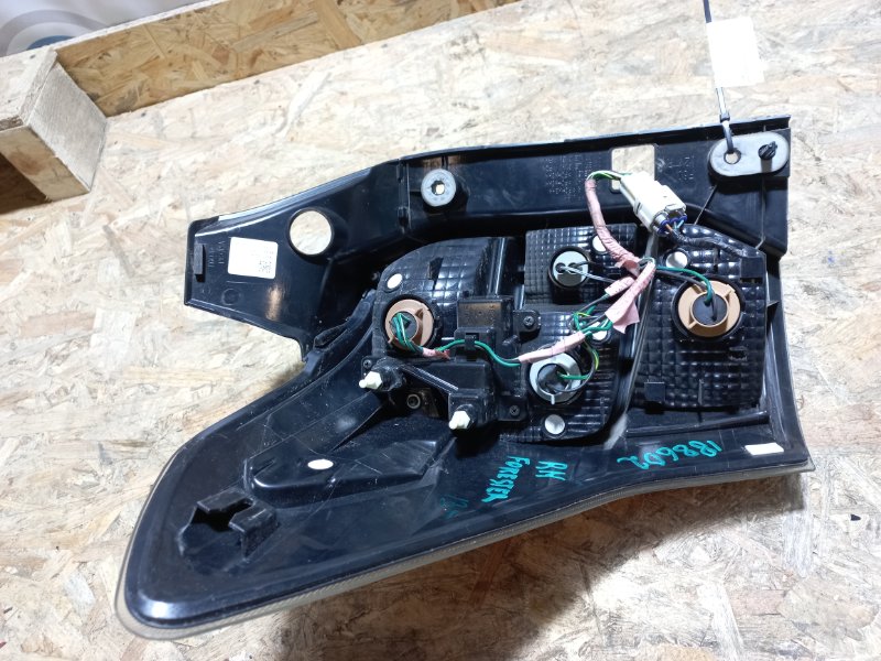 Фонарь наружный задний правый FORESTER 12-19 2015 Внедорожник 2.5 FB25B