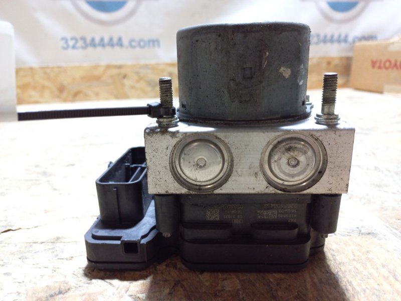 Блок ABS FORESTER 12-19 2015 Внедорожник 2.5 FB25B