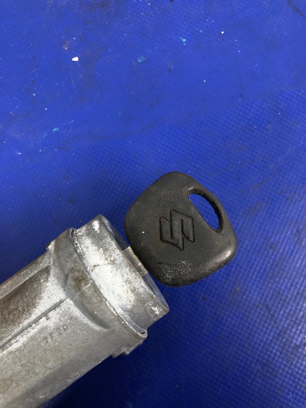 Замок зажигания SUZUKI SX4 06-13 Седан 2.0 J20A