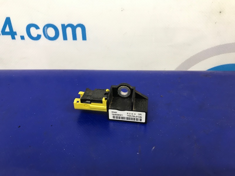 Датчик удара правый ACURA RDX 12-19 77970-T0A-J01 Б/У