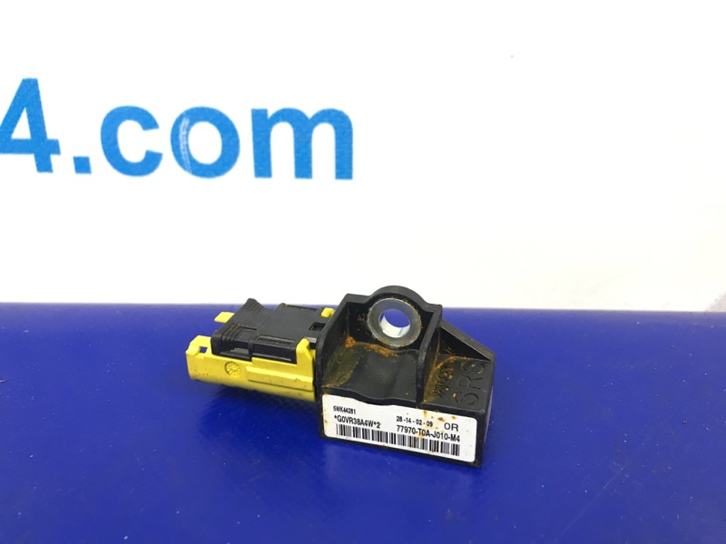 Датчик удара задний правый ACURA RDX 12-19 2015 TB3 3.5 J35Z2 77970-T0A-J01 Б/У