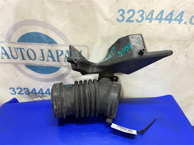 Резонатор воздушного фильтра MAZDA 3 BL 09-13 2010 Седан 2.0 LF-DE LF8J-13-221A Б/У