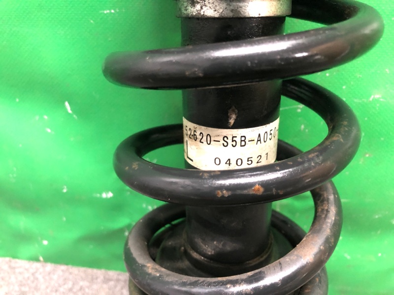 Амортизатор задний левый CIVIC ES 00-05