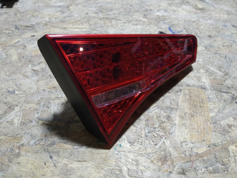 Фонарь внутренний задний левый KIA OPTIMA TF 11-16 2013 Седан 2.4 92403-2T110 Б/У