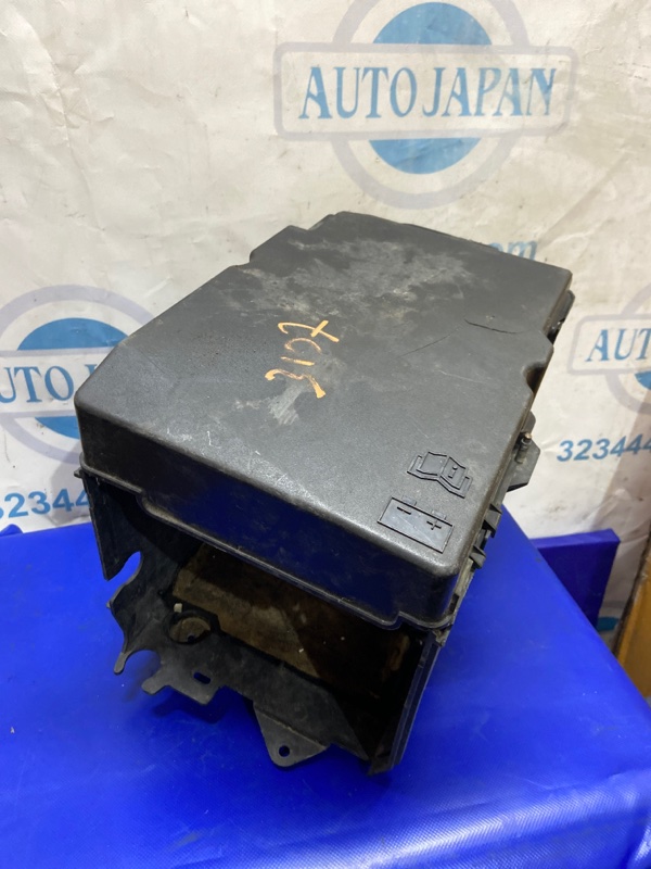 Короб аккумулятора MAZDA 3 BL 09-13 Седан 2.0 LF-DE Короб аккумулятора MAZDA 3 BL 09-13 Седан 2.0 LF-DE