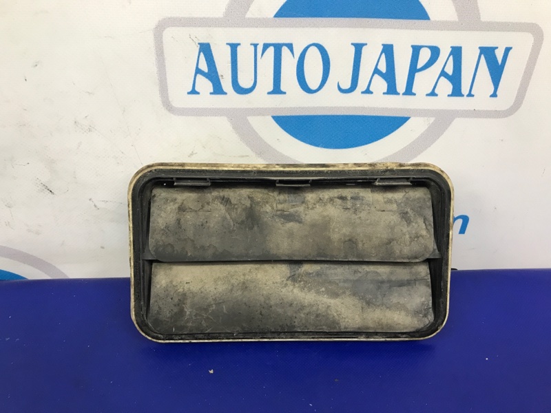 Клапан вентиляции салона задний левый KIA SORENTO XM 09-14 97510-3K000 Б/У