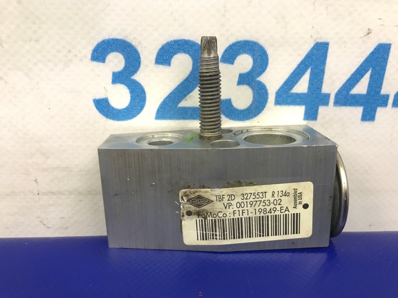 Клапан кондиционера FORD FOCUS 10-18
