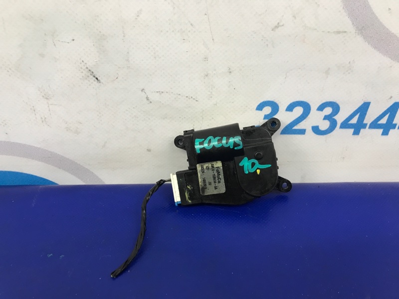 Моторчик заслонки печки FOCUS 10-18