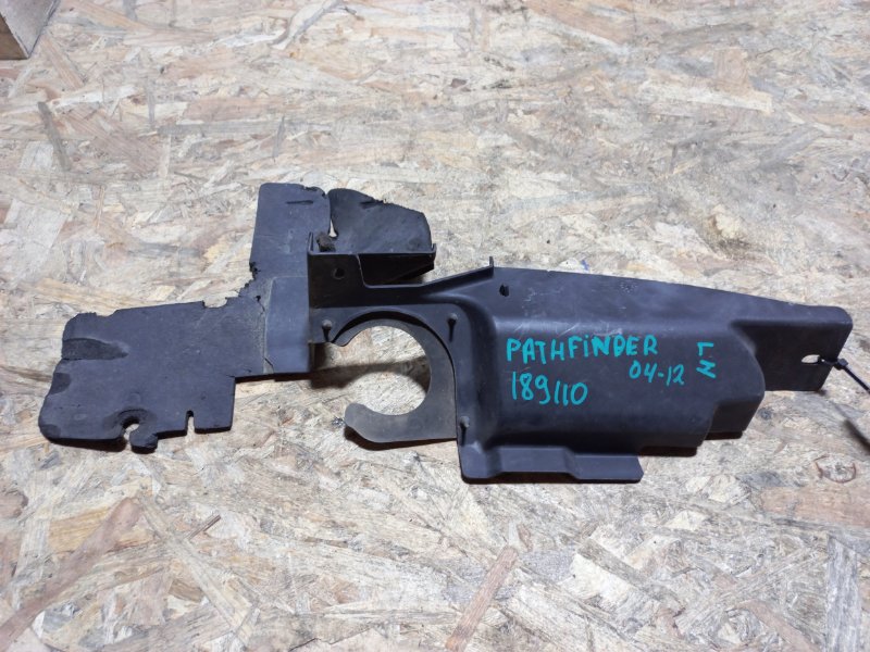 Дефлектор радиатора левый NISSAN PATHFINDER R51 04-14 92184-5X20A Б/У