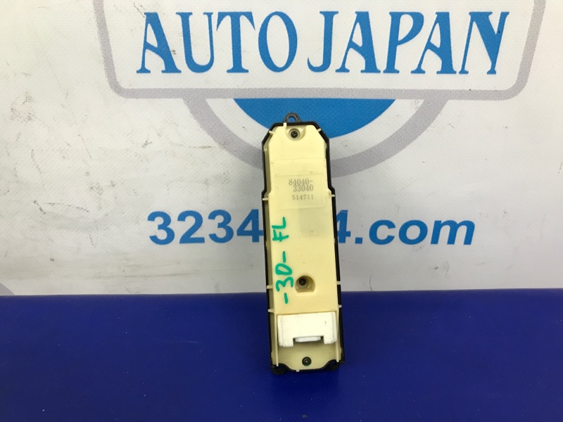 Блок управления стеклоподъемниками передний левый CAMRY 30 02-06