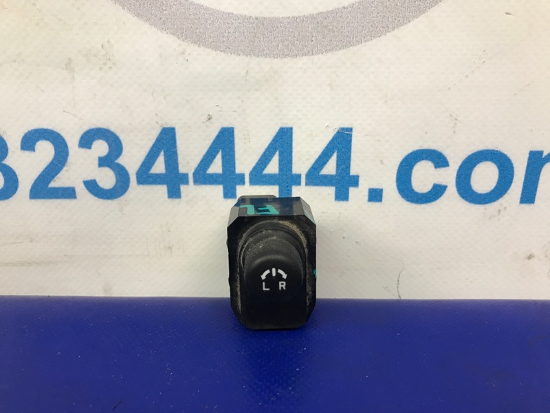 Запчасть блок управления зеркалами передний левый SUZUKI KIZASHI 09-14 3795057L00 Б/У Блок управления зеркалами передний левый SUZUKI KIZASHI 09-14 3795057L00 Б/У