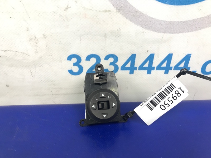 Блок управления зеркалами передний левый KIA FORTE YD 12- Седан 93530-A7100 Б/У