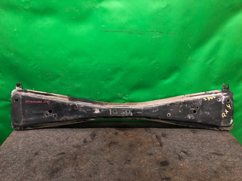 Балка под КПП NISSAN PATHFINDER R50 96-04 1998 Внедорожник 3.3 11330-1W400 Б/У