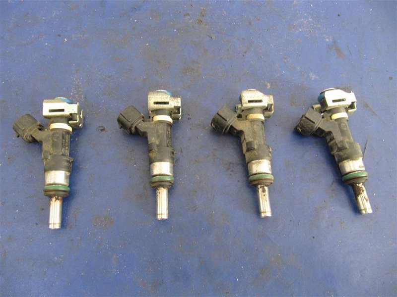 Запчасть форсунка топливная MITSUBISHI ASX / OUTLANDER SPORT 10-21 1465A029 Б/У Форсунка топливная MITSUBISHI ASX / OUTLANDER SPORT 10-21 1465A029 Б/У