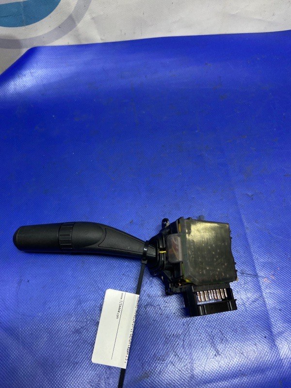 Подрулевой переключатель правый SUBARU IMPREZA 07-11 GE/GH Седан 2.5