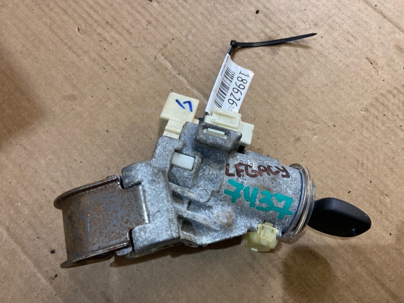 Замок зажигания LEGACY BN 14-18 2016 Седан 2.5 FB25B