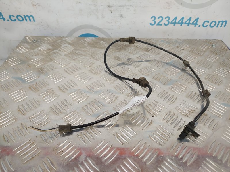 Датчик ABS задний левый SUZUKI SX4 06-13 2008 Седан 2.0 J20A 56320-79J00 Б/У