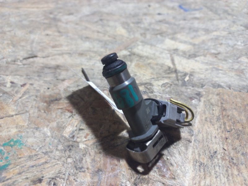 Форсунка топливная ACURA MDX (YD2) 06-13 2008 YD2 3.7 J37A1 16450-R70-A01 Б/У