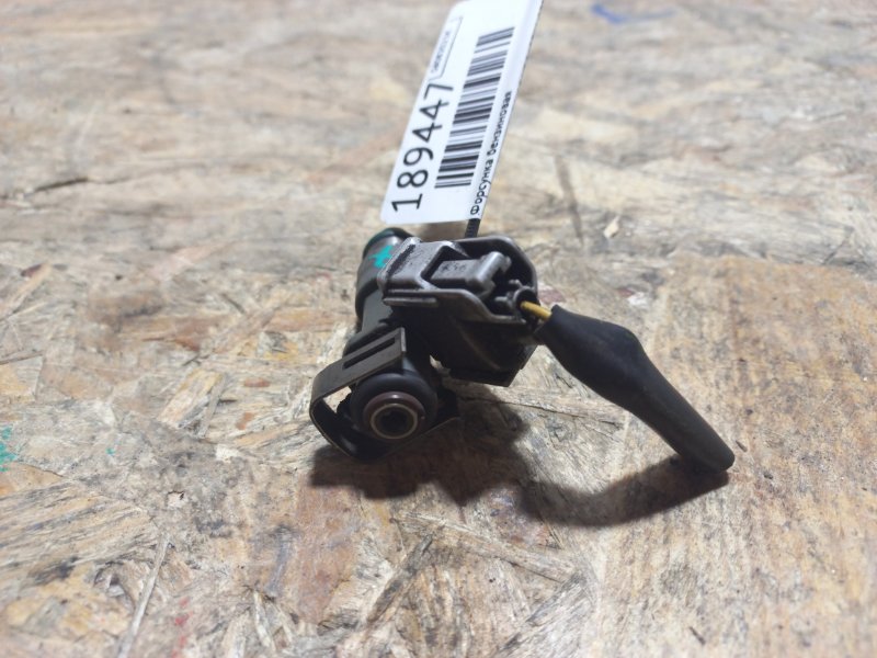 Форсунка топливная MDX (YD2) 06-13 2008 YD2 3.7 J37A1