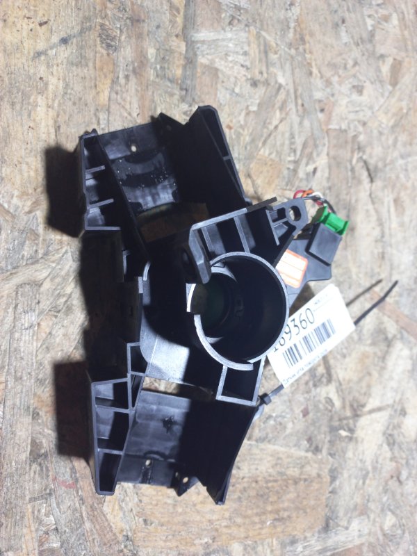 Запчасть датчик угла поворота руля ACURA MDX (YD2) 06-13 2008 YD2 3.7 J37A1 35251-STX-A01 Б/У Датчик угла поворота руля ACURA MDX (YD2) 06-13 2008 YD2 3.7 J37A1 35251-STX-A01 Б/У