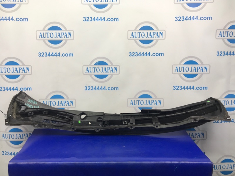 Пластик под лобовое стекло / Жабо LEGACY BN 14-18 2016 Седан 2.5 FB25B