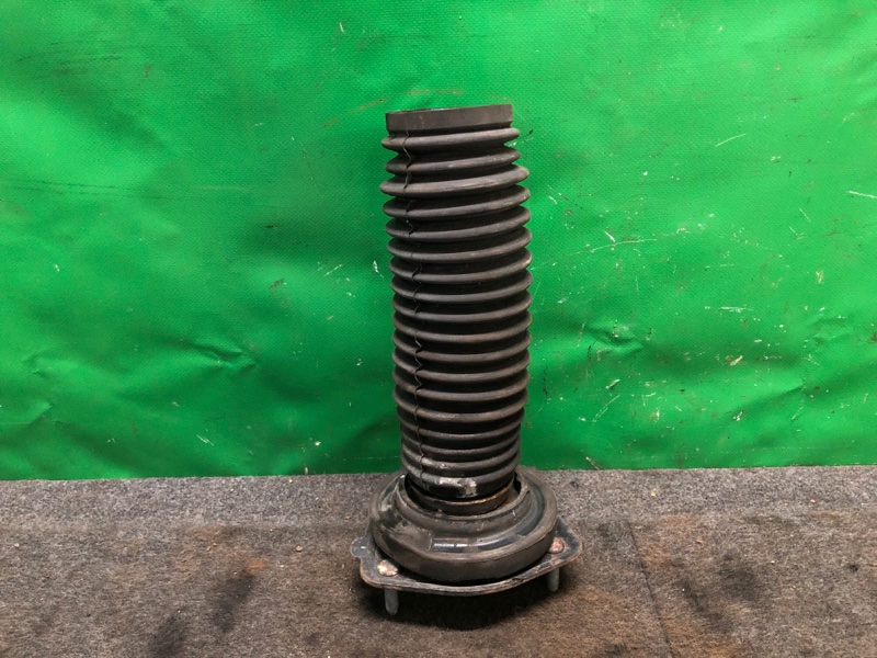 Опора амортизатора задняя Q50 15-20 Седан