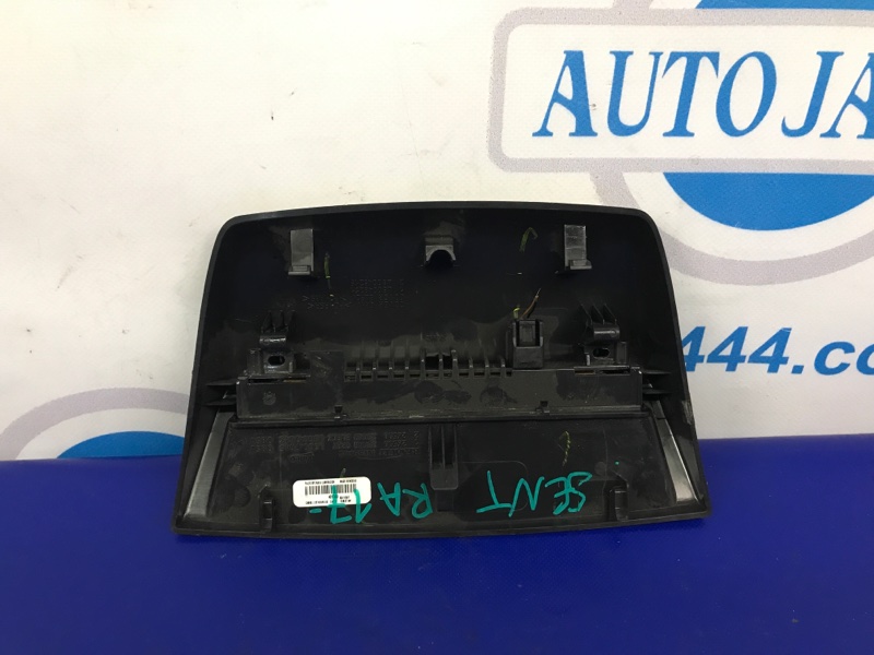 Стоп-сигнал задний SENTRA B17 12-21