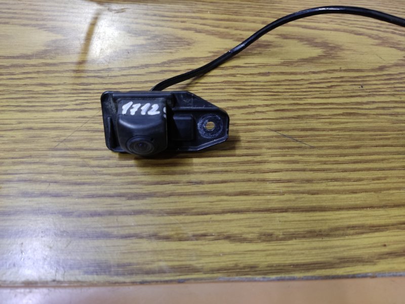 Камера заднего вида HONDA CIVIC 4D 06-11 FD 39530-SNB-003 Б/У