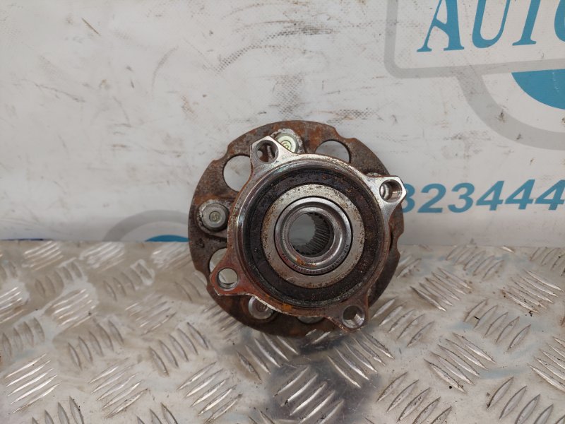 Ступица задняя ACURA RDX 12-19 2015 TB3 3.5 J35Z2 42200-T0A-951 Б/У