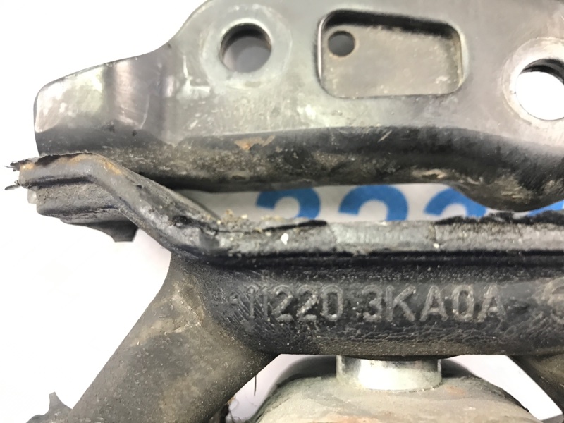 Подушка двигателя левая NISSAN MURANO Z51 07-14