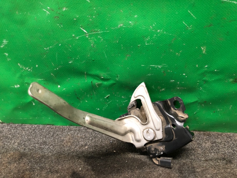 Запчасть замок капота ACURA RDX 12-19 Внедорожник 74120-TX4-A51 Б/У Замок капота ACURA RDX 12-19 Внедорожник 74120-TX4-A51 Б/У