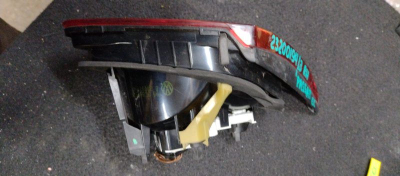 Фонарь внутренний задний правый VOLKSWAGEN PASSAT CC 08-12