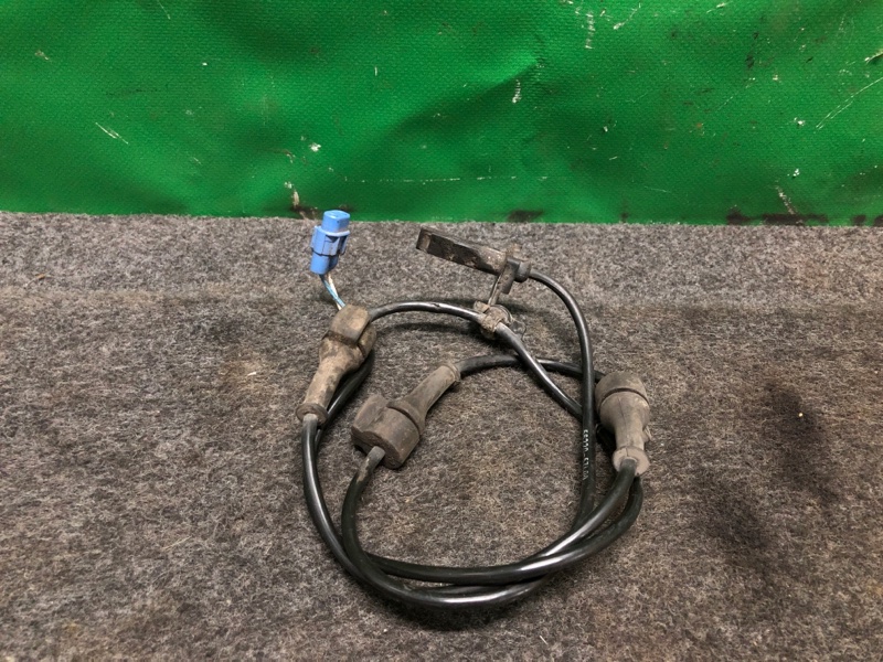 Запчасть датчик abs передний левый SUZUKI KIZASHI 09-14 2010 Седан 2.4 56220-57L01 Б/У Датчик ABS передний левый SUZUKI KIZASHI 09-14 2010 Седан 2.4 56220-57L01 Б/У