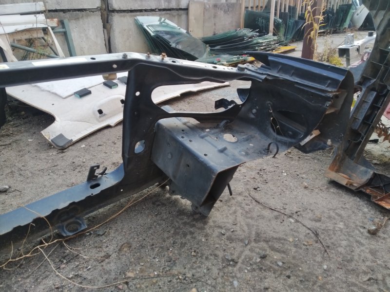 Панель передняя MAXIMA A33 99-02