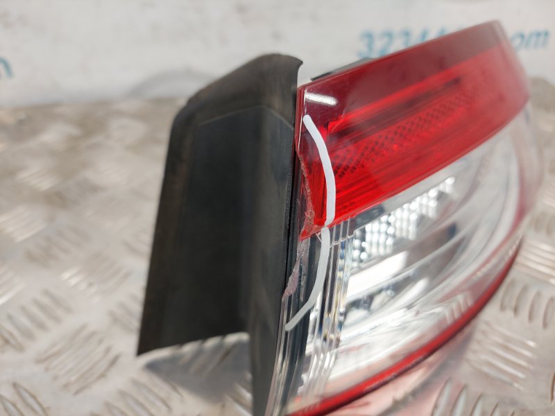 Фонарь наружный задний правый FORD FUSION 14-