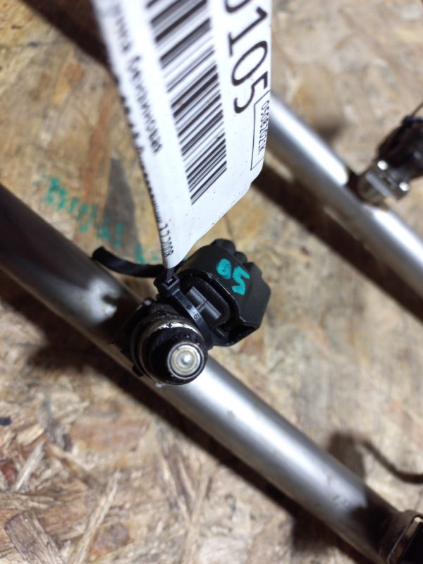 Форсунка топливная MAZDA CX-9 06-16 2008 Внедорожник 3.7 CY01-13-250 Б/У