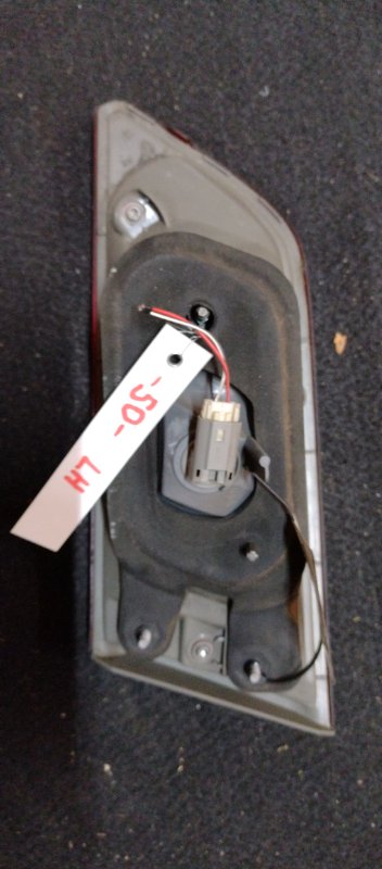 Фонарь внутренний задний левый CAMRY 50 12-15 Фонарь внутренний задний левый CAMRY 50 12-15