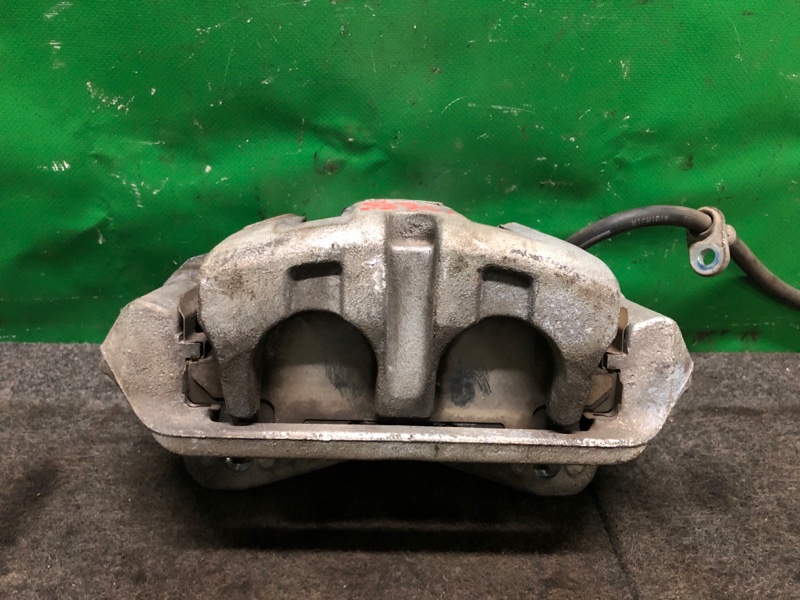 Суппорт тормозной передний левый TLX 14-17 2014 Седан 2.4