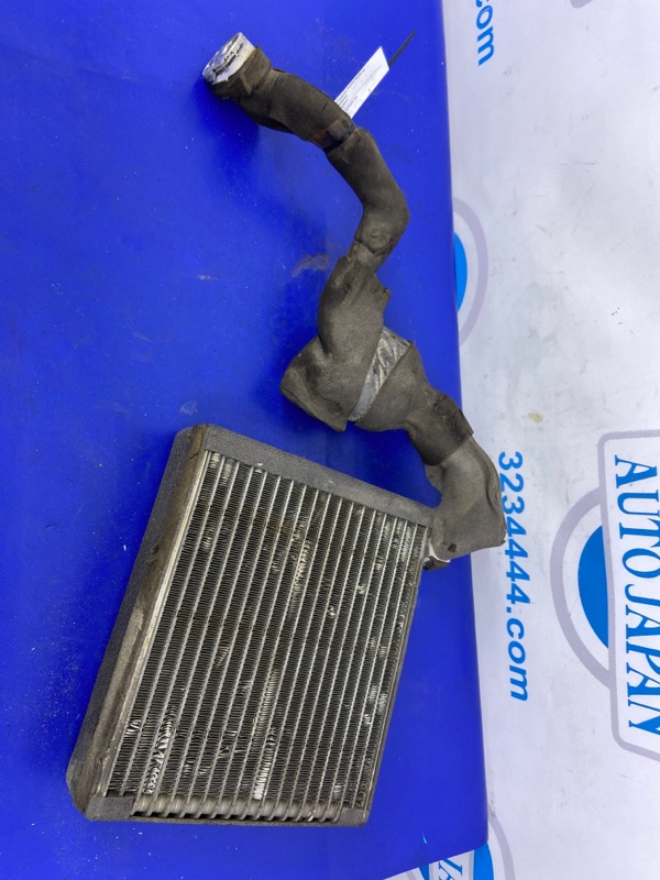 Испаритель кондиционера передний PAJERO 99-06 Испаритель кондиционера передний PAJERO 99-06