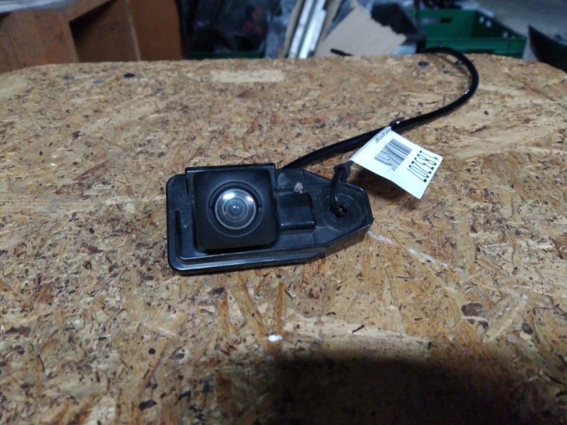 Запчасть камера заднего вида HONDA CIVIC 4D 06-11 FD 39530-SNB-003 Б/У Камера заднего вида HONDA CIVIC 4D 06-11 FD 39530-SNB-003 Б/У