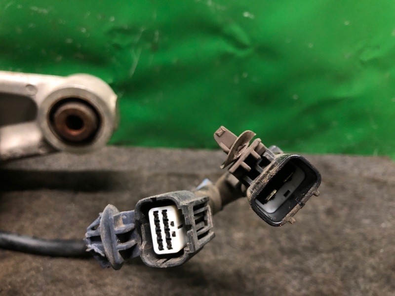 Актуатор подвески задний левый ACURA TLX 14-17 Седан 2.4 Актуатор подвески задний левый ACURA TLX 14-17 Седан 2.4