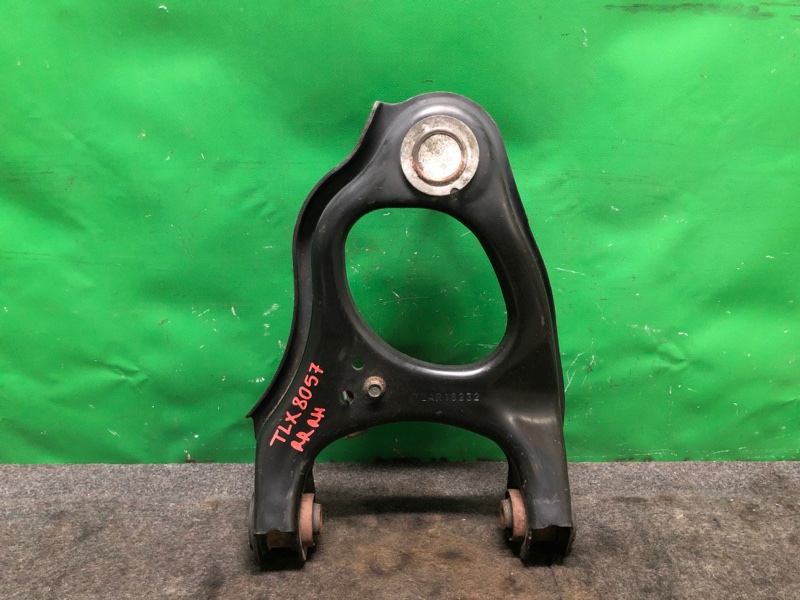 Рычаг задней подвески поперечный верхний задний правый ACURA TLX 17-20 2018 Седан 2.4 52510-TZ3-A00 Б/У